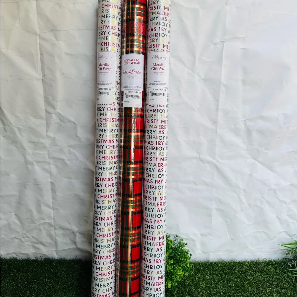 Punch studio Festive Christmas Gift Wrap Set - Red and White Merry Christmas new